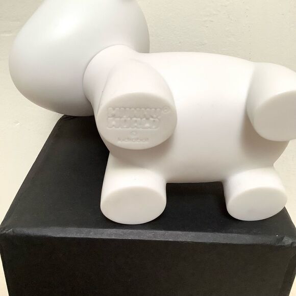 Kidrobot Munnyworld Raffy Figure & More OG - Picture 5 of 5